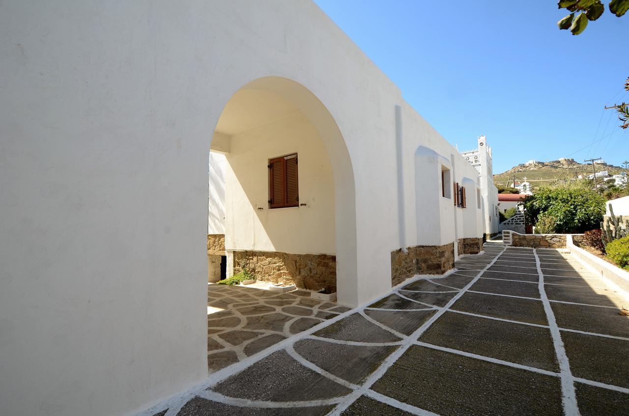 Madoupa Beach Apartments Ornos  Exterior photo